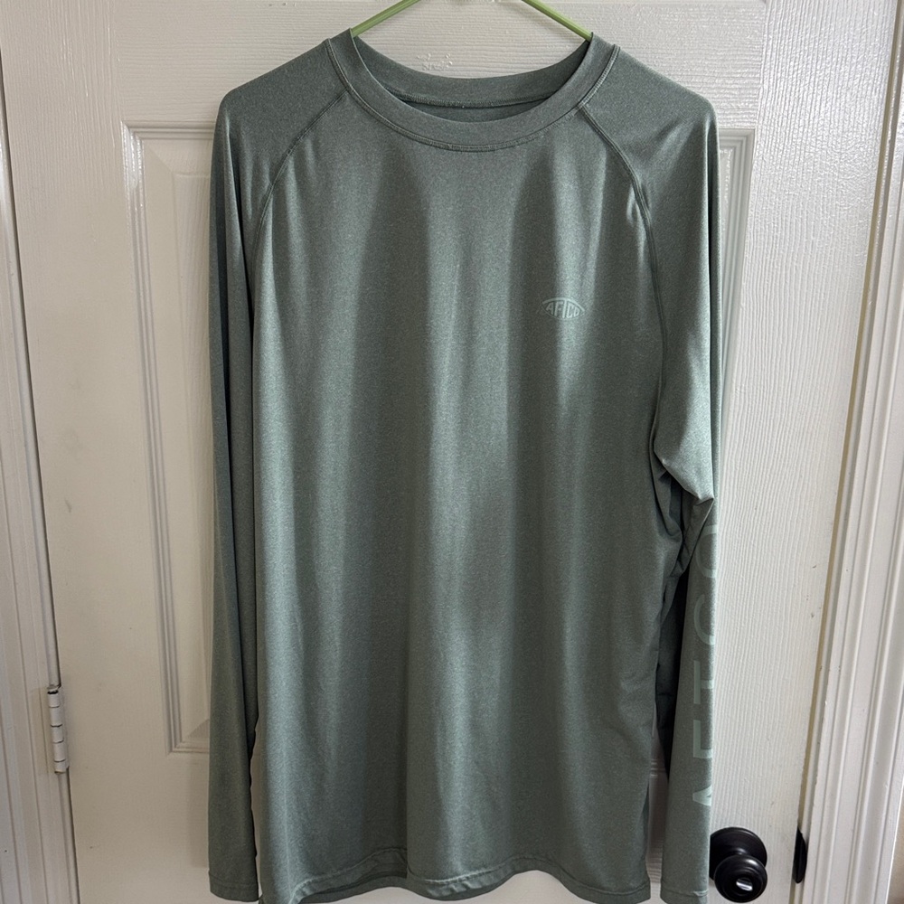 Aftco Men's Green Long Sleeve Shirt